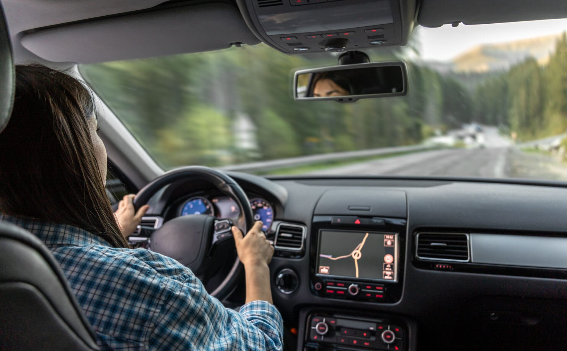 ¿Cómo influye la depreciación en el valor de reventa de un coche?